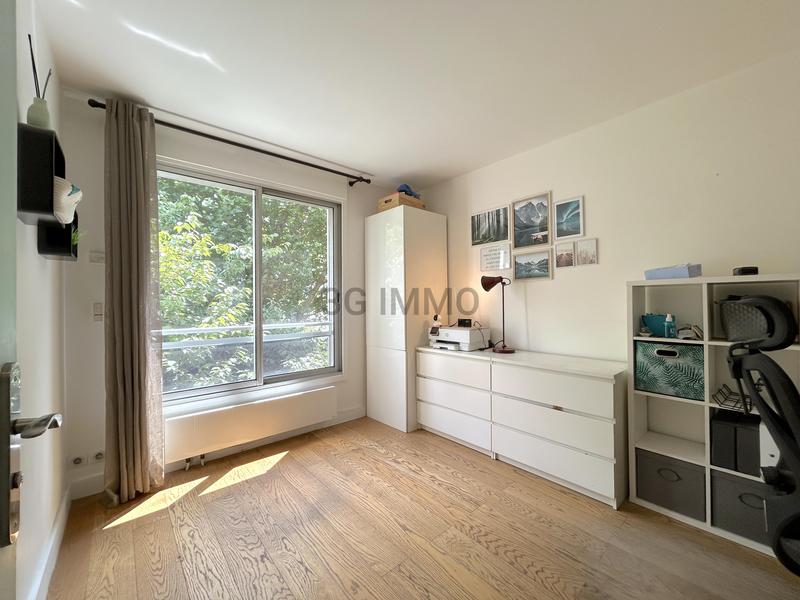 Appartement - 93 m² - 4 pièces