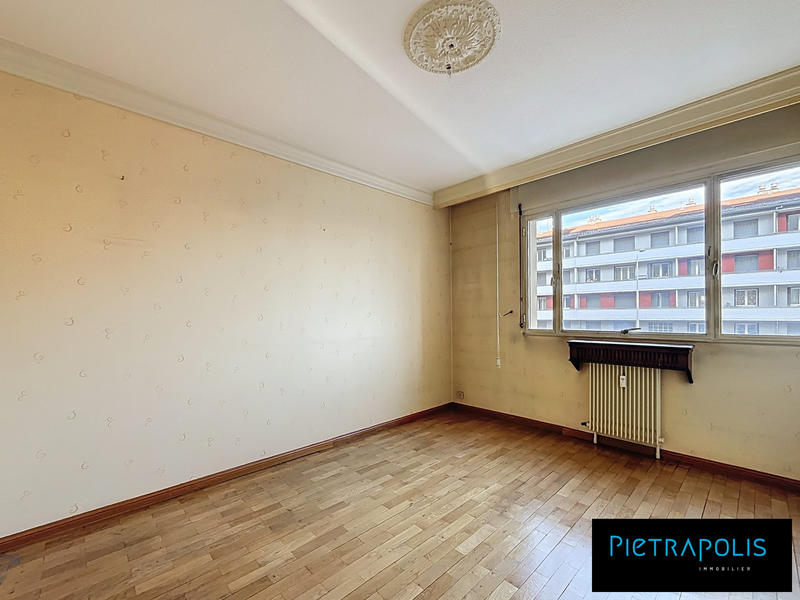 Appartement - 87 m² - 3 pièces