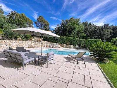 Villa - 160 m² - 6 pièces