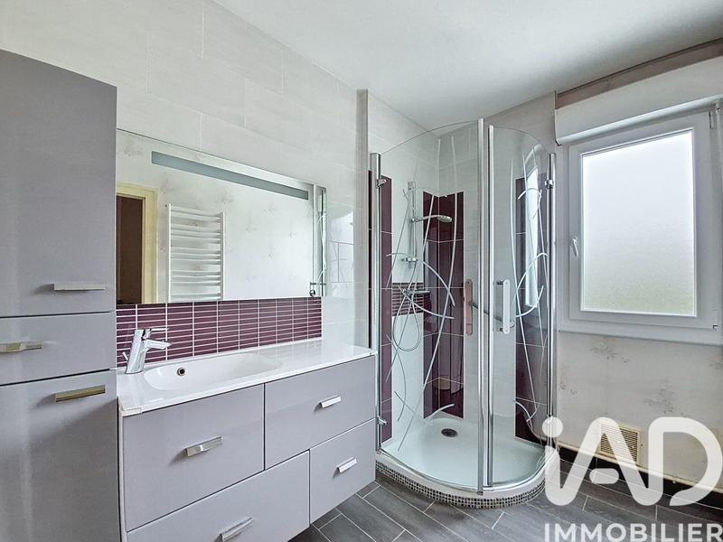 Maison - 107 m² - 6 pièces