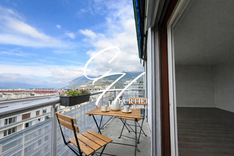 Appartement - 116 m² - 4 pièces