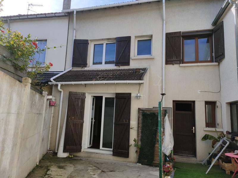 Triplex - 73 m² - 4 pièces