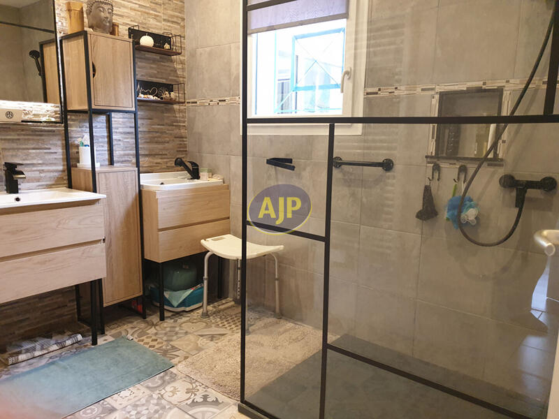 Maison - 124 m² - 5 pièces