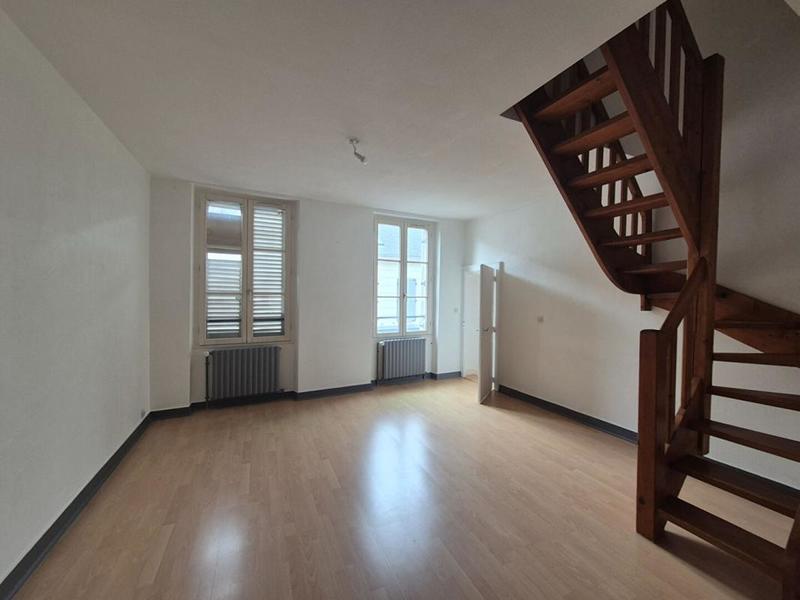 Immeuble - 250 m² - 10 pièces