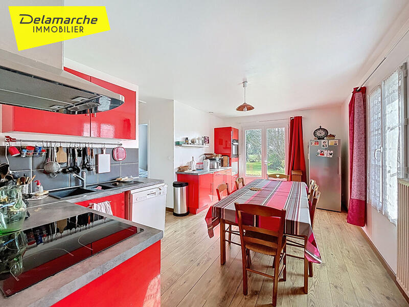 Maison - 159 m² - 6 pièces