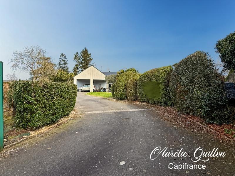 Maison - 254 m² - 9 pièces