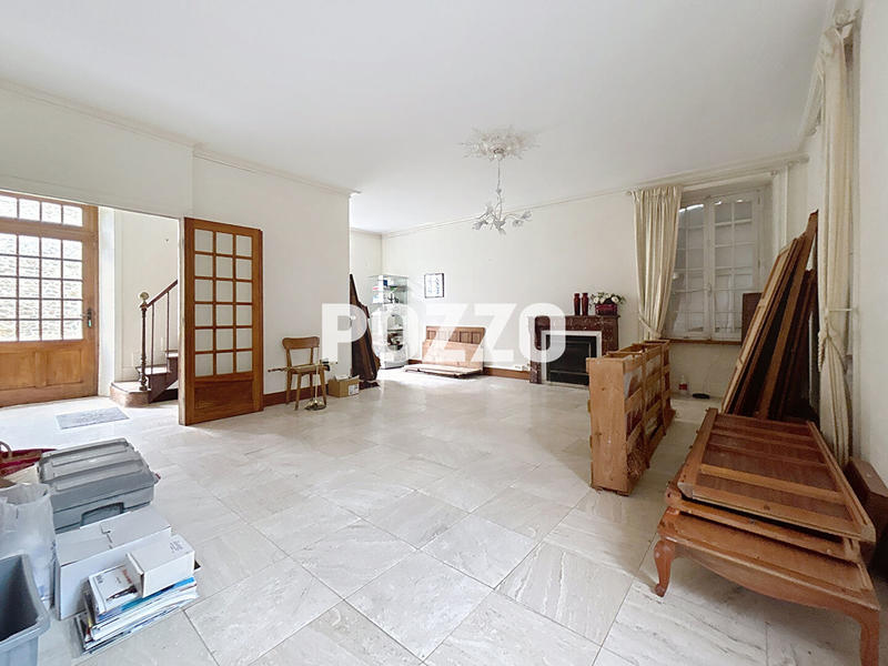 Maison - 199 m² - 2 pièces