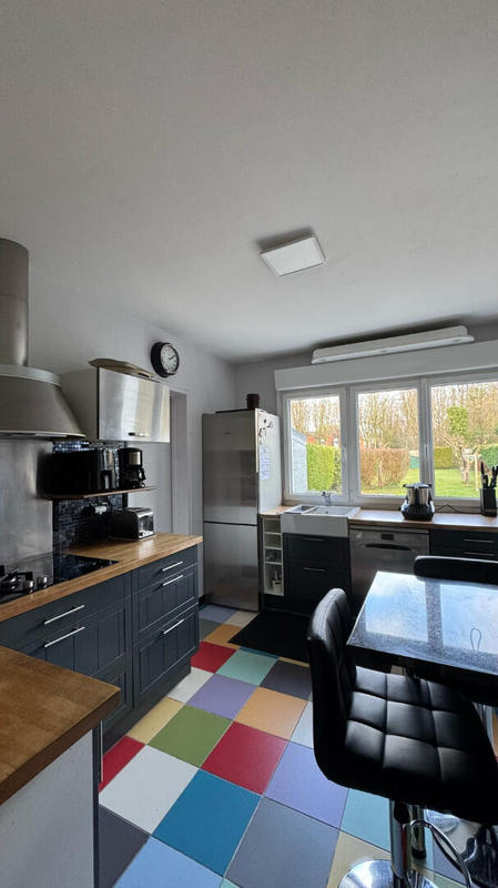 Maison - 102 m² - 5 pièces