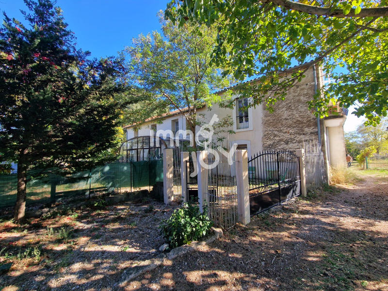 Maison - 206 m² - 6 pièces