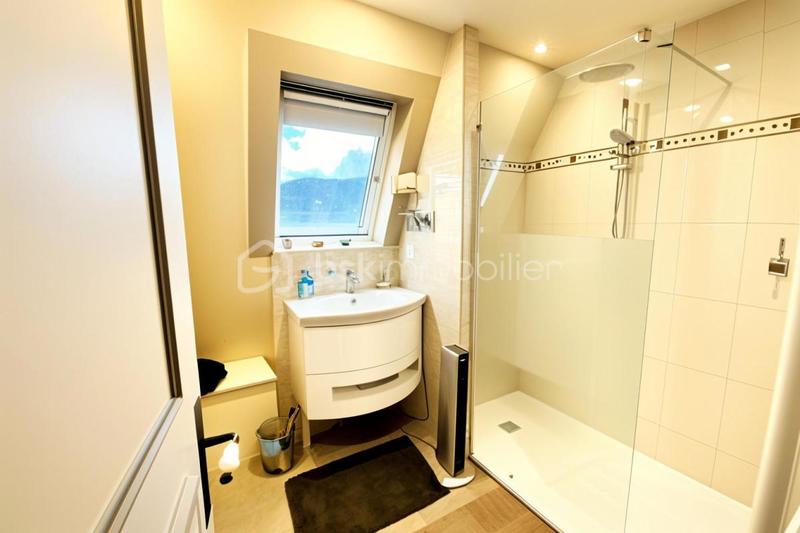 Maison - 94 m² - 4 pièces