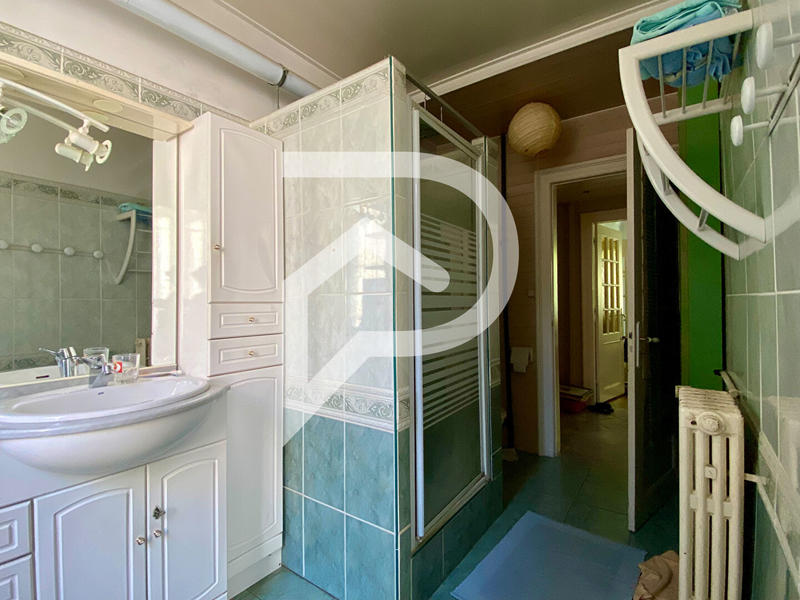 Appartement - 96 m² - 4 pièces