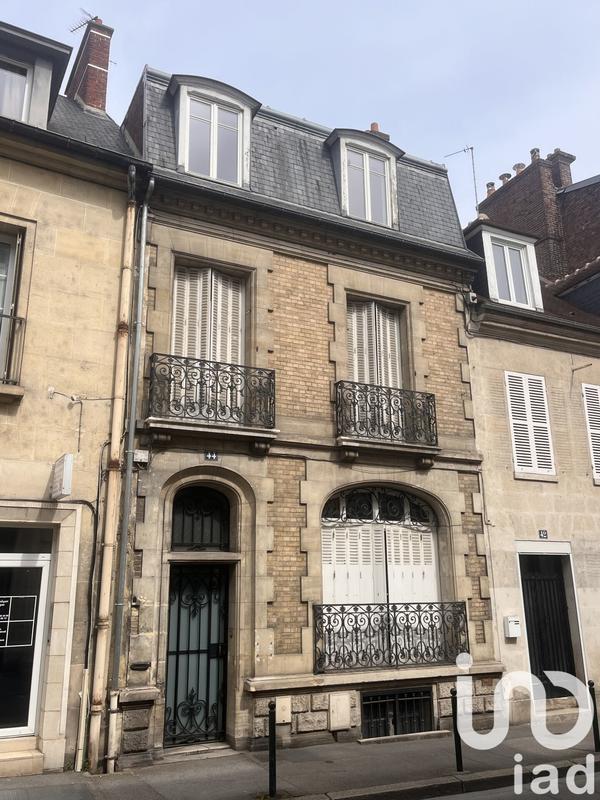 Maison de ville - 185 m² - 8 pièces