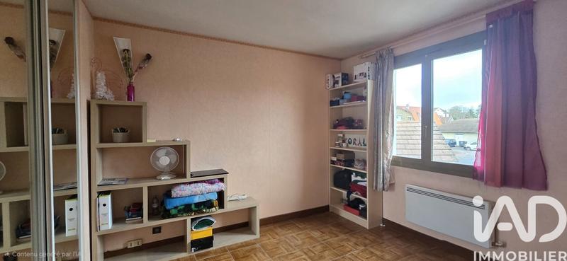 Maison - 92 m² - 6 pièces