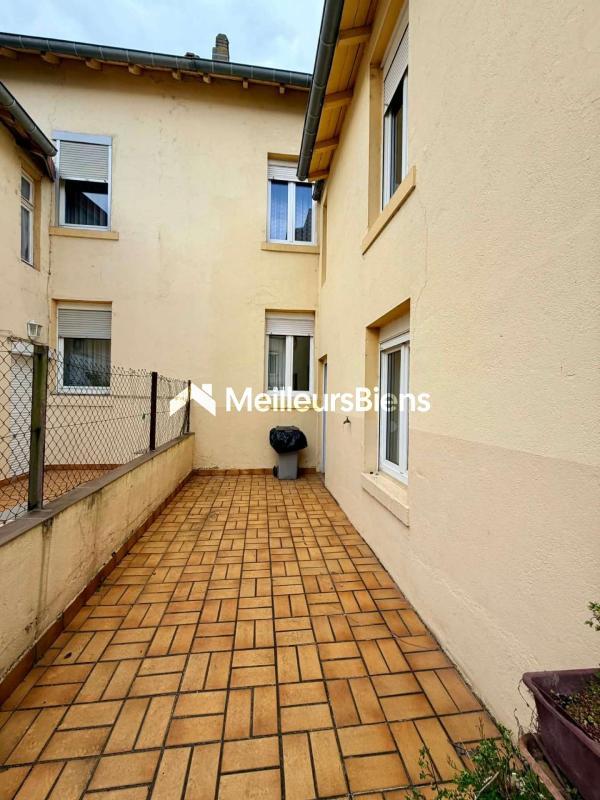 Maison - 135 m² - 9 pièces