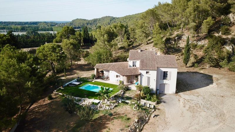 Maison - 185 m² - 9 pièces