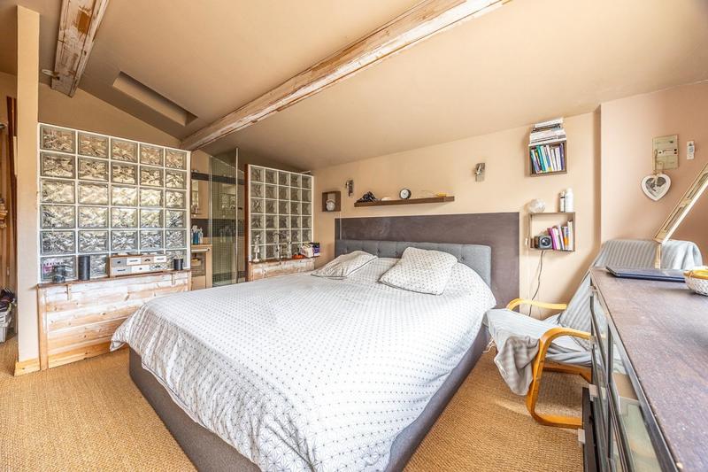 Maison - 143 m² - 5 pièces