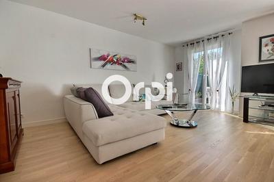 Maison - 85 m² - 5 pièces