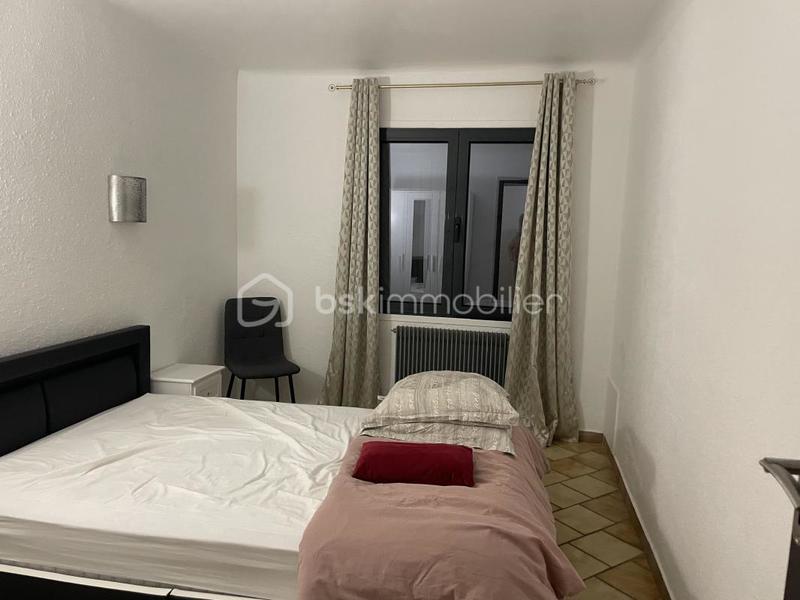 Villa - 182 m² - 8 pièces