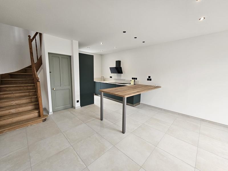 Maison ancienne - 93 m² - 5 pièces