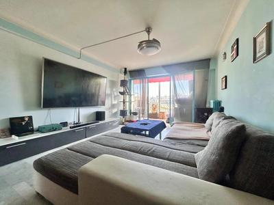 Appartement - 60 m² - 2 pièces