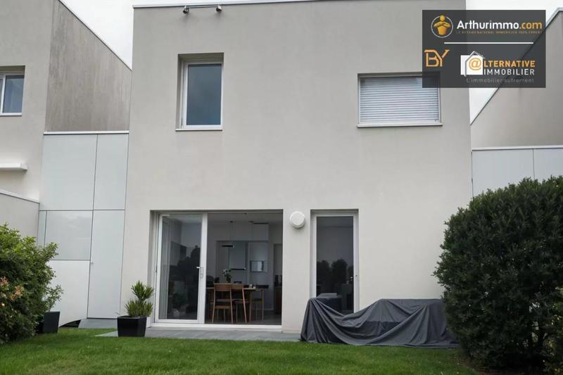 Maison - 85 m² - 4 pièces