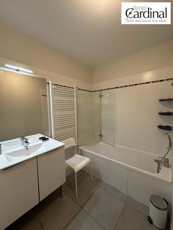 Appartement - 66 m² - 3 pièces