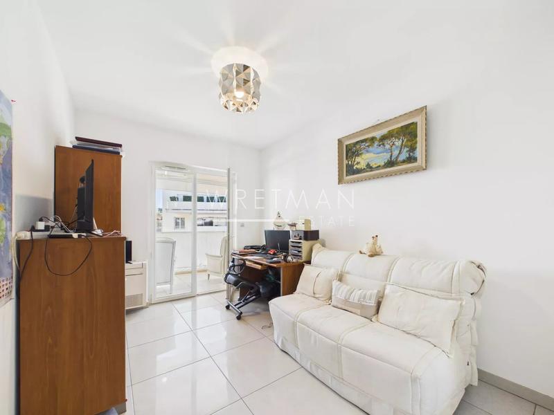 Appartement - 80 m² - 3 pièces