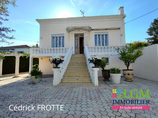 Maison de ville - 223 m² - 6 pièces