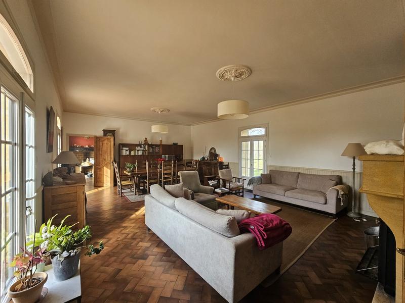 Maison de campagne - 198 m² - 9 pièces