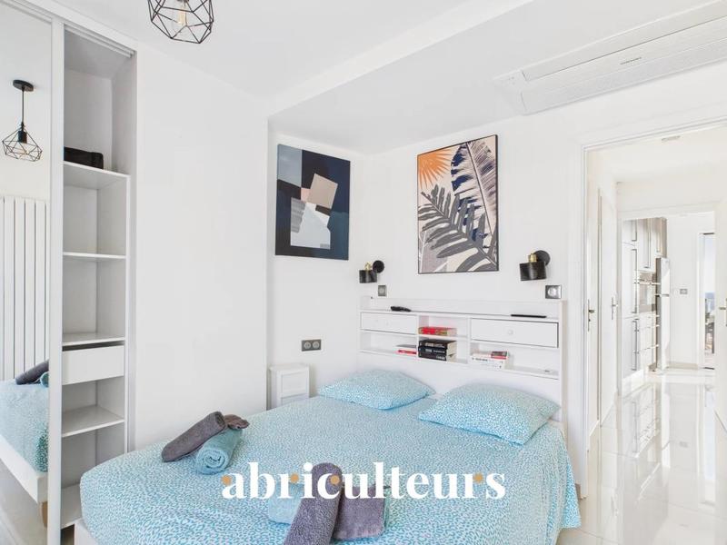 Appartement ancien - 78 m² - 3 pièces