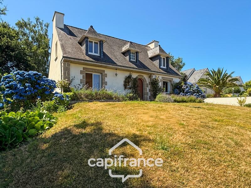 Maison - 120 m² - 5 pièces