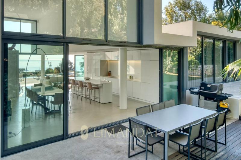 Villa - 199 m² - 6 pièces