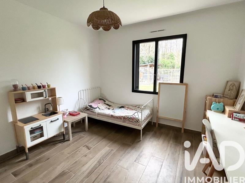 Maison - 187 m² - 9 pièces