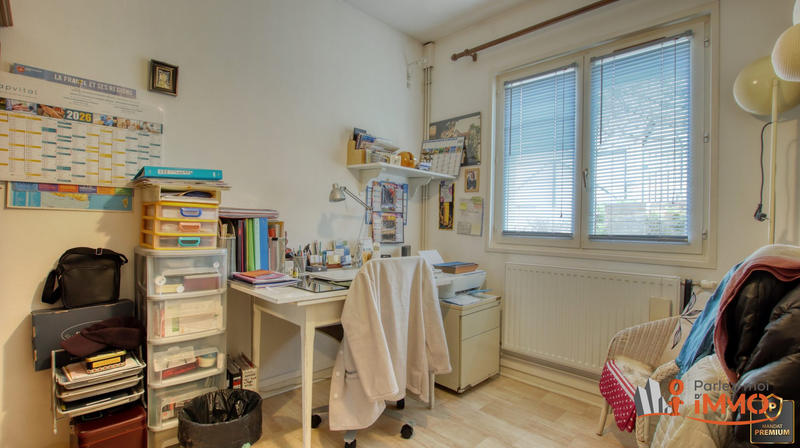 Maison - 107 m² - 6 pièces