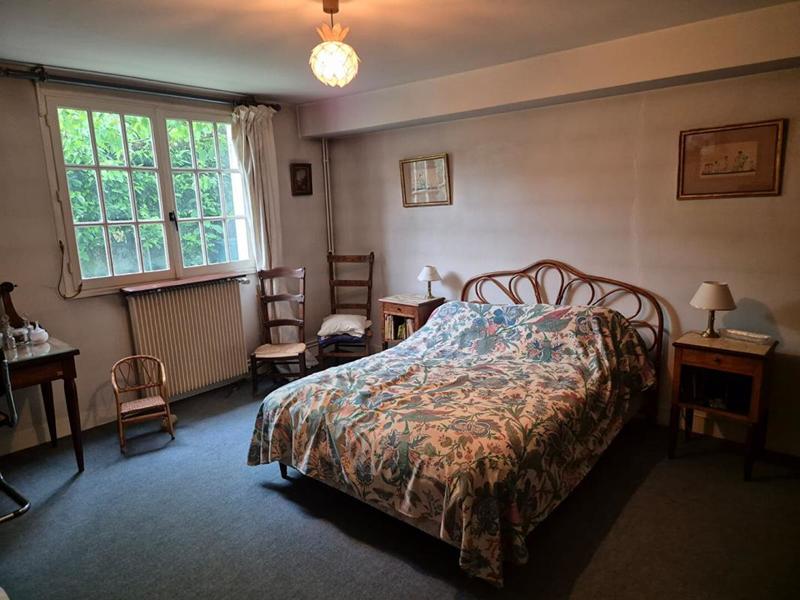 Maison - 188 m² - 8 pièces