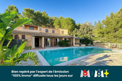 Maison - 196 m² - 7 pièces