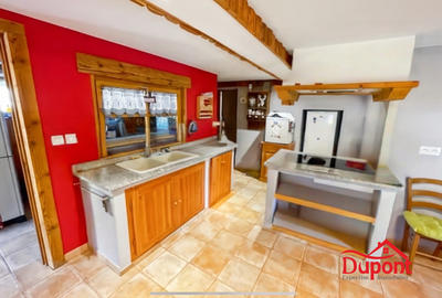 Maison traditionnelle - 104 m² - 5 pièces