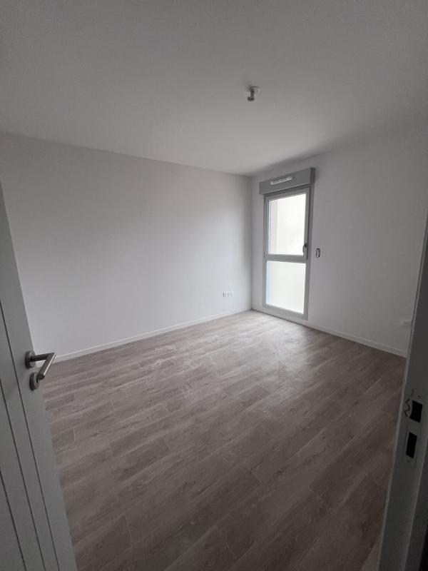 Pavillon - 93 m² - 4 pièces