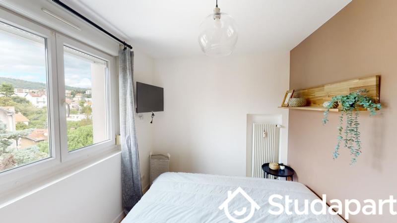 Chambre - 8 m² - 1 pièce