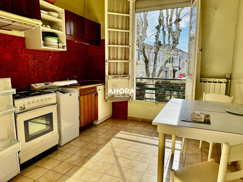 Maison - 240 m² - 9 pièces