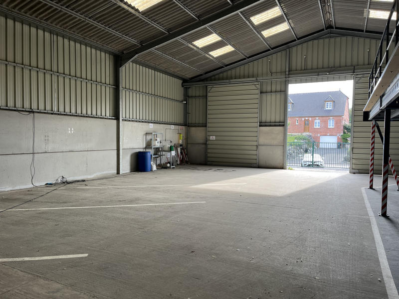 Local commercial - 350 m²