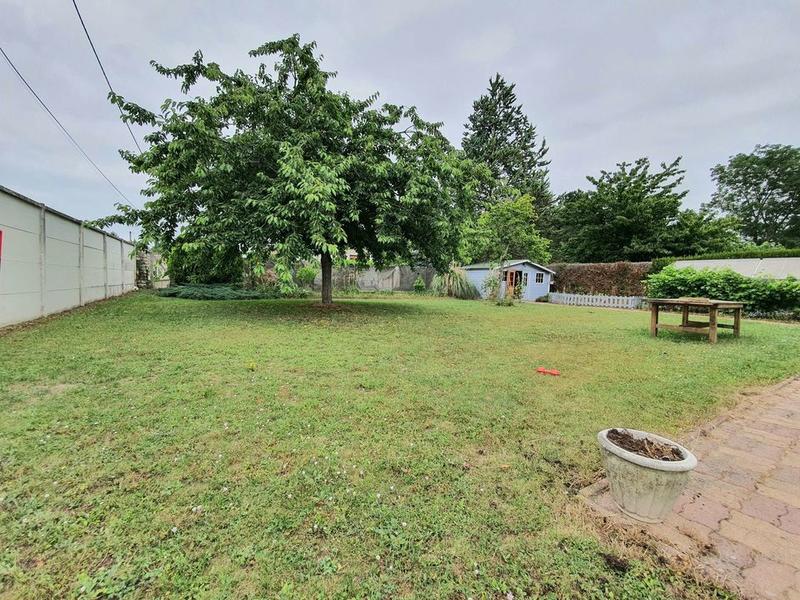 Pavillon - 145 m² - 6 pièces