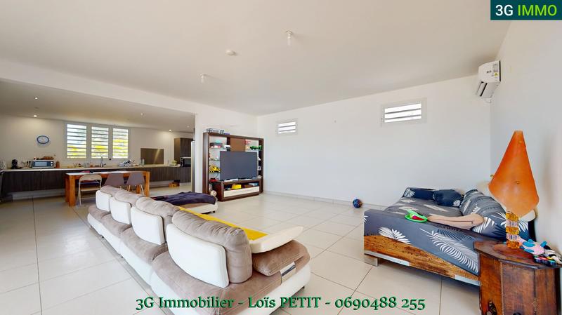 Villa - 300 m² - 8 pièces