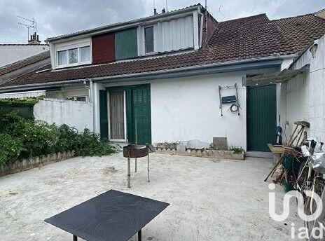 Maison de ville - 77 m² - 4 pièces