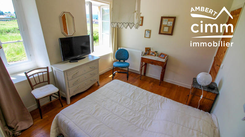 Maison - 208 m² - 8 pièces