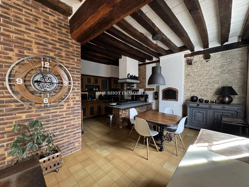 Maison - 163 m² - 5 pièces