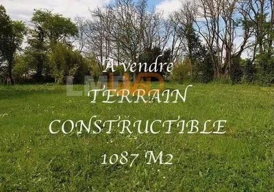 Terrain - 1 087 m²