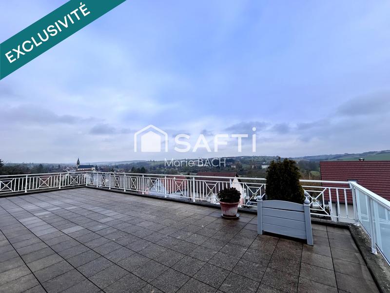 Maison - 252 m² - 8 pièces