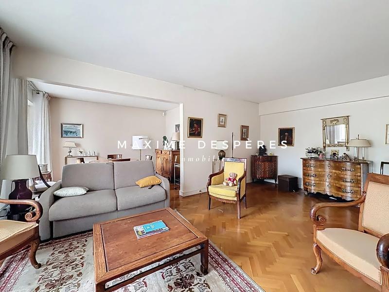 Appartement - 100 m² - 4 pièces