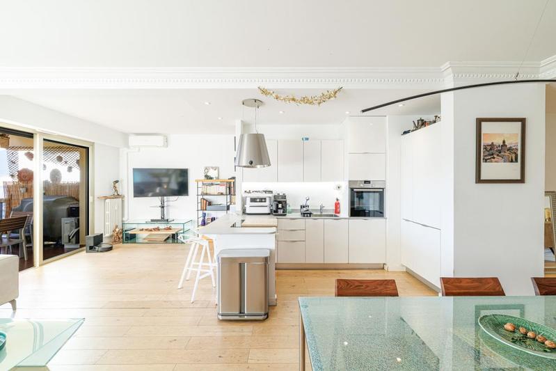 Appartement - 94 m² - 3 pièces